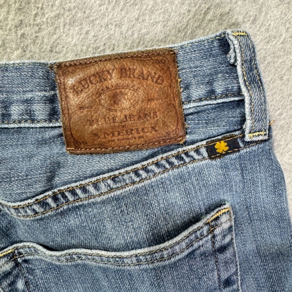 Lucky Brand Jeans Mens 32x32 181 Relaxed Straight Denim Blue American Solid Work - Picture 11 of 11